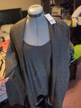 Striped Open-Front Women’s Fooler Top - Black/Gold NWT PLUS SIZE 2x and 3X